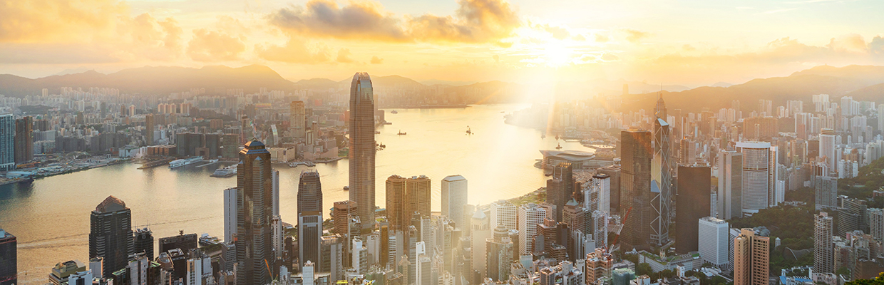 香港城市景观；图片使用于40周年．汇聚力量 编就未来。